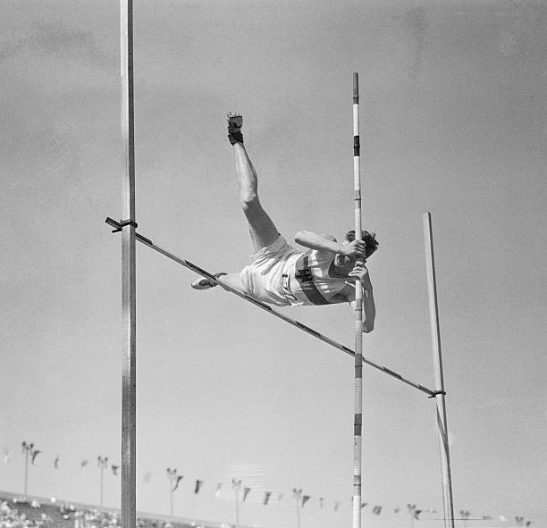 田径运动项目构成：从短距离到马拉松的径赛分类