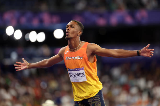 短跑训练基础:如何科学安排速度与耐力练习