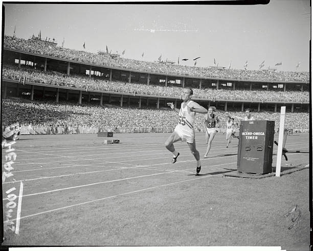 苏炳添的故事:坚持与拼搏铸就辉煌