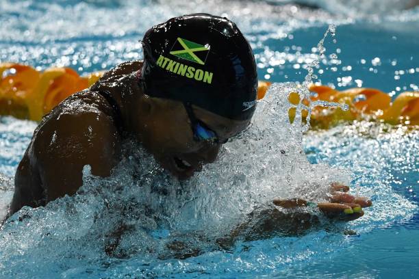 健康游泳指南：如何避免HPV及其他感染风险