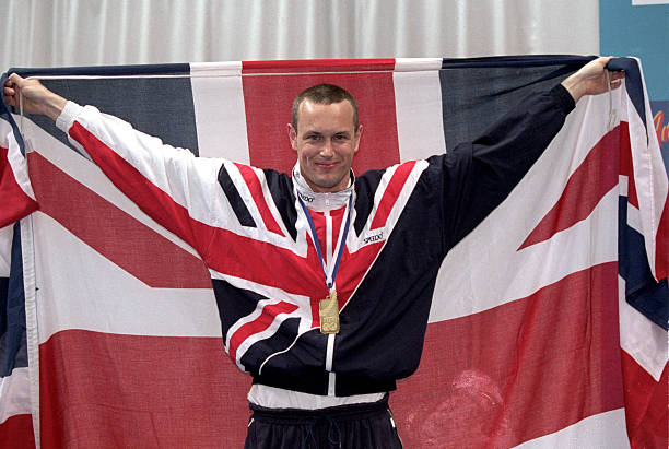 充气游泳池尺寸选择攻略：根据家庭空间和人数来定