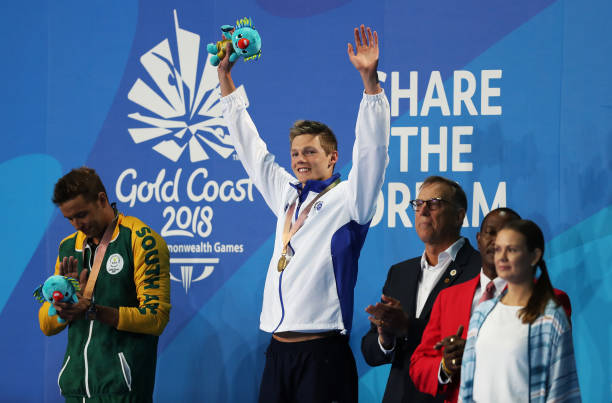 游泳时如何避免感染？神器使用教学一网打尽