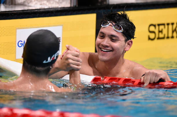 掌握完美泳姿：游泳连贯动作视频教程