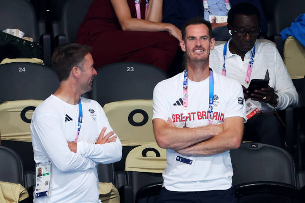 腰椎间盘突出患者游泳注意事项：预防腰疼的关键