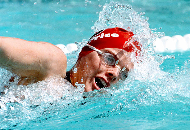 朱一龙游泳照曝光，水中姿态尽显男神魅力