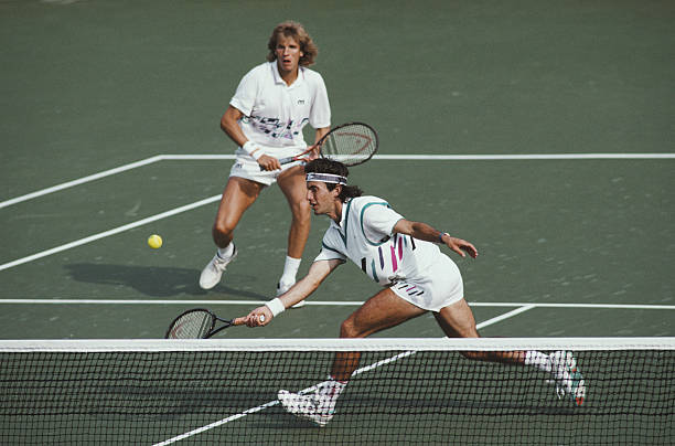 网球“球”字书写常见问题及改进技巧