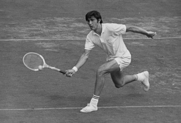 网球场地平面图：历史演变与现代标准