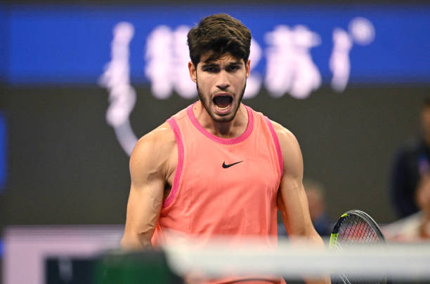 上旋球与下旋球的旋转图解及实战效果解析