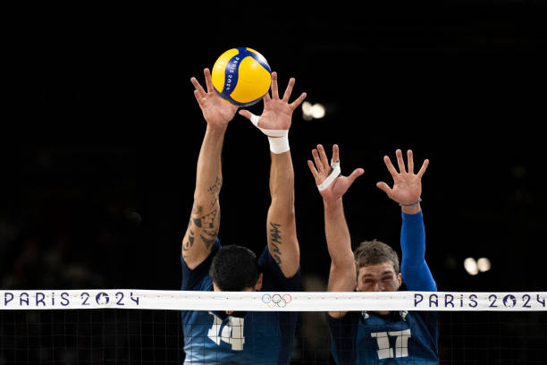 如何根据战术需要确定二传位置