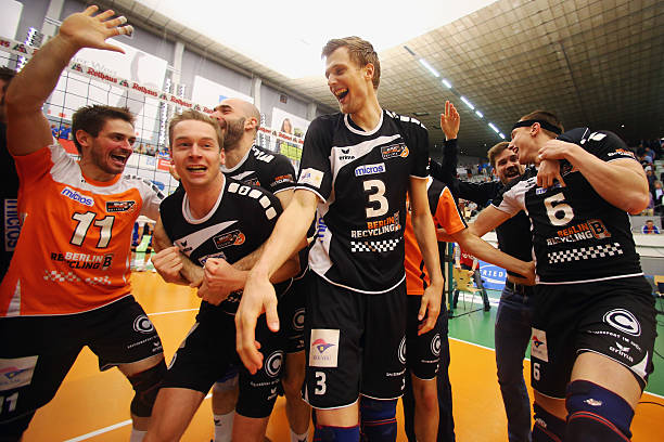 中考专用排球型号解析：哪种更适合学生训练和考试？