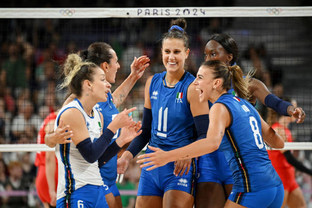 排球考试高分秘籍!这些技巧让你轻松应对中考