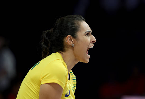 常见站位错误与纠正:避免在轮转中出现的致命失误