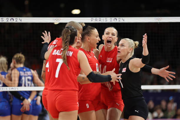 独家专访企鹅体育排球MVP球员,揭秘夺冠背后的故事