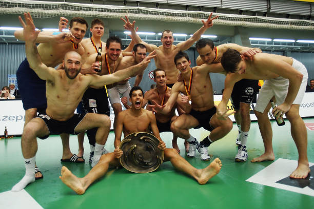 排球比赛暂停机制:裁判员受理流程与规则要求