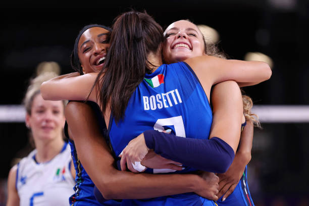 前场区与后场区：排球比赛场地的分区标准