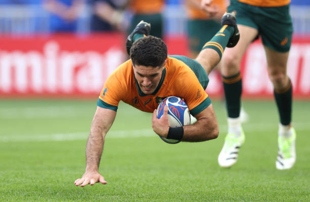 萨卡点球不进，三狮军团世界杯梦碎