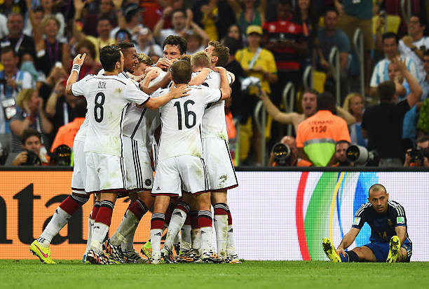 巅峰对决时刻：乒乓球世界杯男单、女单决赛直播时间公布