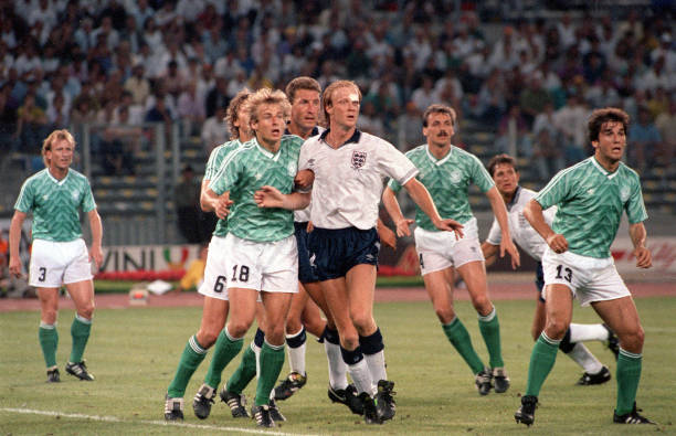 2022世界杯最新战力评估：各队表现评分与排名变化